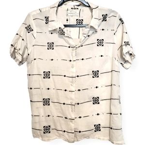 URBAN OUTFITTERS Unisex Embroidered Button Up Top Cream